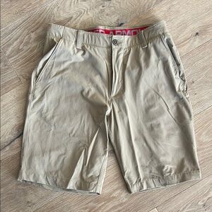 Under Armour Tan Flat Front Shorts Lightweight Casual